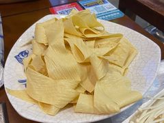 -亿诣蝎府炸酱面羊蝎子火锅(酷车小镇店)
