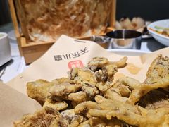 -关东小磨东北菜(漕河泾印象城店)