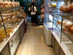面包甜点陈列柜-BreadTalk面包新语·烘焙蛋糕(东方雅苑店)