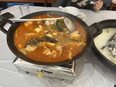 -万佛湖许老大铁锅鱼(黑金冠店)