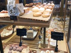 -啊噗吐呦现场烘焙(麦凯乐店)