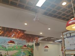 -益百岁牛尾汤(香山路店)