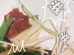 -牛YO寿喜烧·铁板烧和牛火锅自助(市府恒隆店)