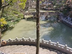 -汇龙潭