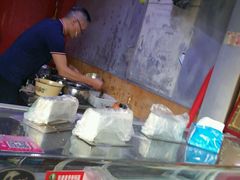 -张婆婆香酥锅盔(平福路店)