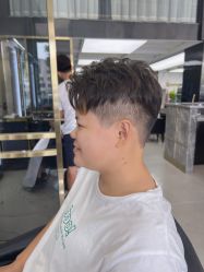 -苏奇发型·烫发染发