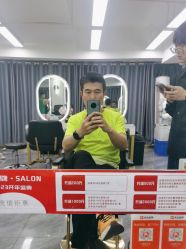 -IU潮牌·SALON