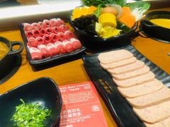 -呷哺呷哺 黄金牧场 (欢乐谷店)