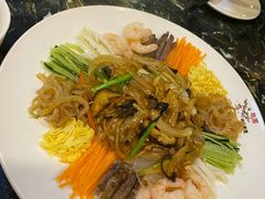 两张海鲜凉皮-桃园中华料理炸酱面(燕儿岛路店)