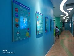 -Swim斯卫姆国际儿童游泳中心(红博中央公园店)