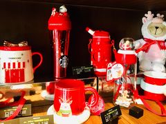 零售区-星巴克(杭州湖滨银泰E区店)