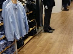 -优衣库(天津鲁能城购物中心店)