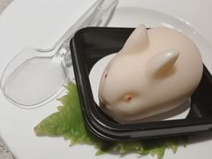 慕斯酸奶兔-海底捞火锅(群光广场店)