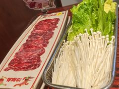 -沙胆彪炭炉牛杂煲(上海日月光广场店)