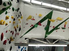 -绿壁虎攀岩基地(Tcar店)