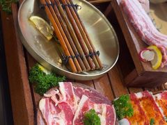 -轻烧烤肉(光谷步行街店)