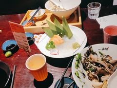 -一豚轩·烧鸟·豚骨拉面(五四路店)