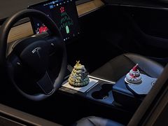 -罗森尼娜(德思勤店)