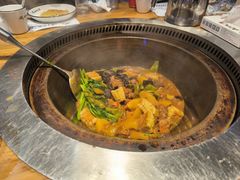 -山河屯铁锅炖·非遗东北菜(南山店)
