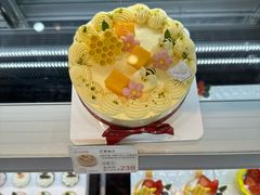 -花花卷卷·鲜食蛋糕(静安久光百货店)