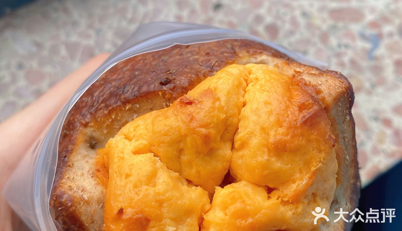 🍞｜蛋饺肉丝｜新的碱水天花板～