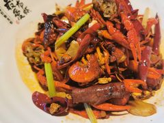 -龙巢盱眙龙虾·牛蛙·烧烤宵夜(八卦岭店)