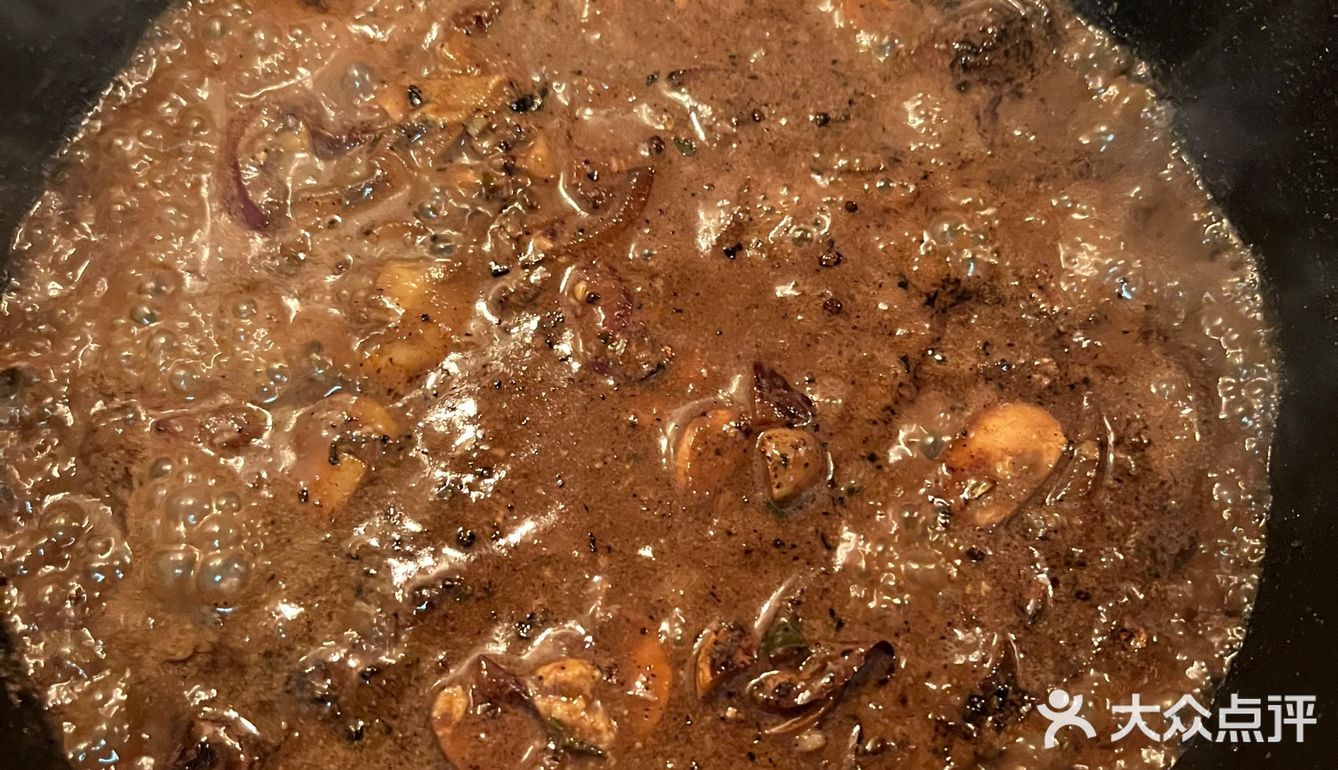 黑胡椒烈酒牛排
