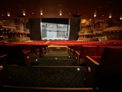 -交通银行前滩31演艺中心