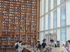 -朵云书院(滴水湖店)
