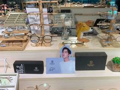 -Trend1881视光·蔡司视觉(领展广场店)
