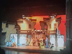 -虹桥艺术中心