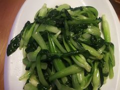 清炒鸡毛菜-一盐堂本帮菜(外滩店)