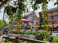 -Tikky Cafe