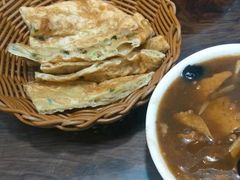 -穆彦华逍遥镇胡辣汤(岗坡路店)