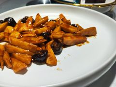 -鸭王烤鸭店(三里河店)