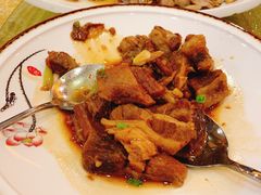 -洁神饭庄·海鲜·青岛菜·30年老字号(五四广场店)