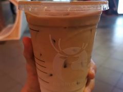 双杯椰云拿铁-瑞幸咖啡(皇城广场店)