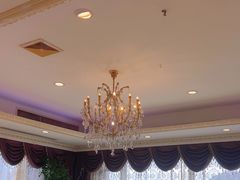 -沪华海鲜大酒楼(南汇店)