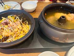 -云海肴·汽锅鸡·云南菜(天山百盛优客店)