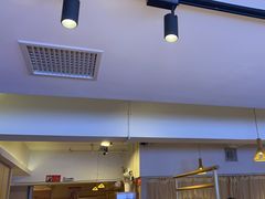 -何师傅美蛙鱼头(汉街店)