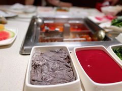 -海底捞火锅鲜切牛肉主题店(长寿路店)