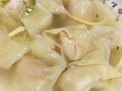 刀鱼馄饨-老半斋(福州路店)