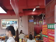 -养牛邓·潮汕牛肉海鲜自助火锅(广州店)