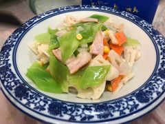 -芸海阁·农家私房菜(沙家浜景区出口店)