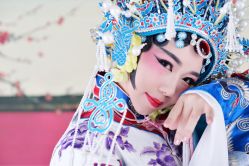 -盘子女人坊古装写真摄影(厦门总店)