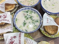 -穆得·老周家牛肉烧饼(普利街店)