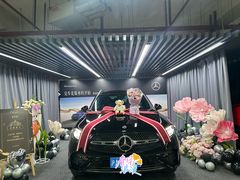 -上海星瀚奔驰4S店(红柳路店)