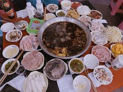 -储奇门鳝鱼火锅(总店)