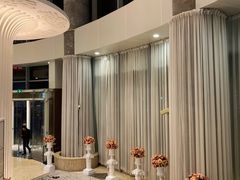 -双子楼大酒店(城开国际写字楼店)