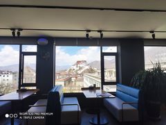 -平措康桑·和牛自助观景餐厅(布达拉宫店)